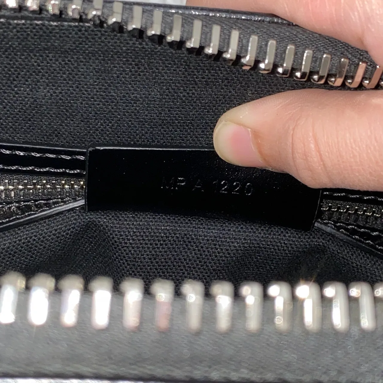 Givenchy Antigona in black Box leather