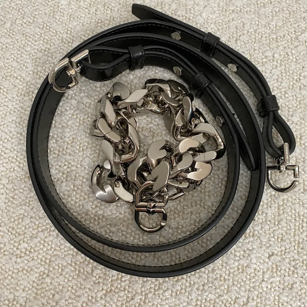 Givenchy Antigona in black Box leather