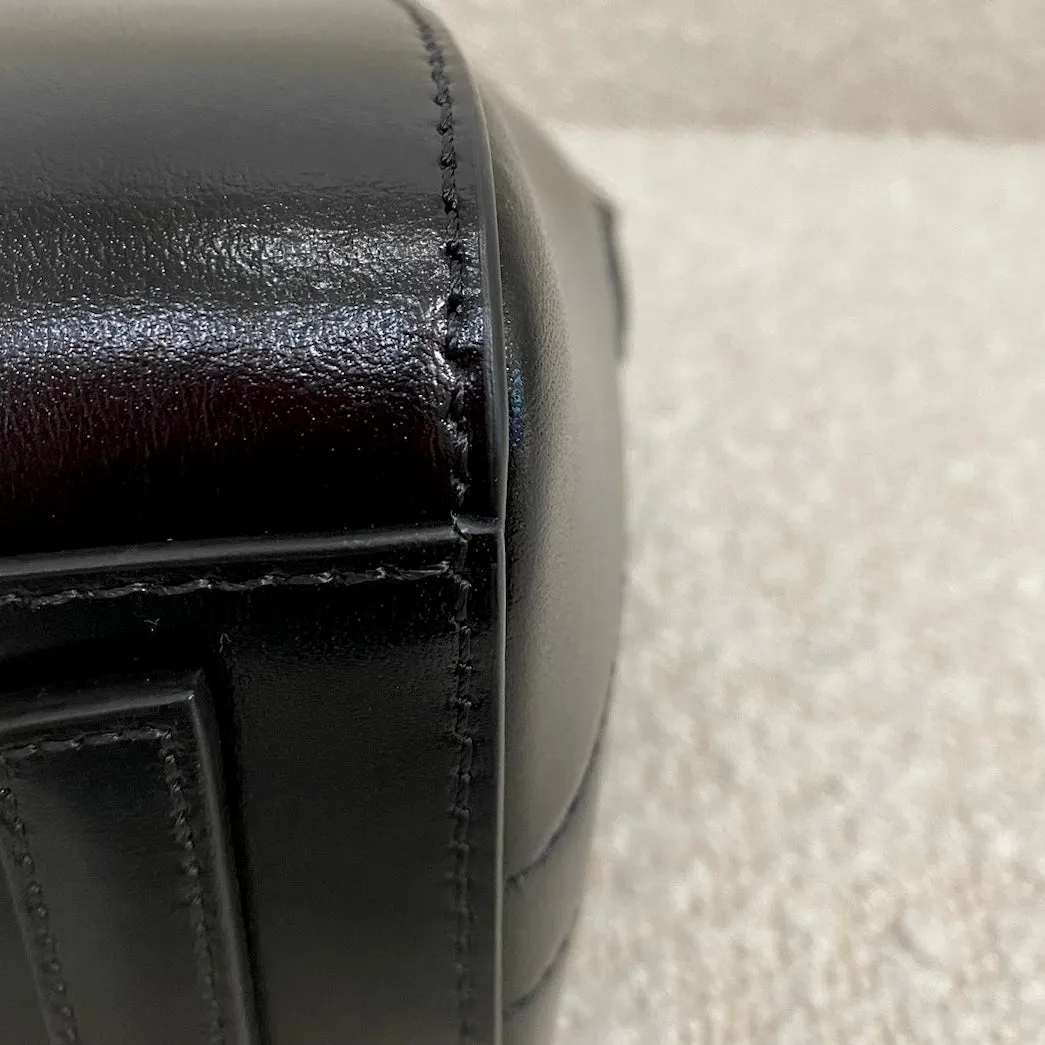 Givenchy Antigona in black Box leather